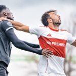 El Sanse se mantiene en la fiesta por el ascenso