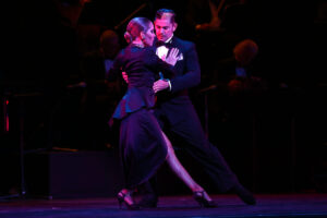 La magia del tango llena el Teatro Adolfo Marsillach
