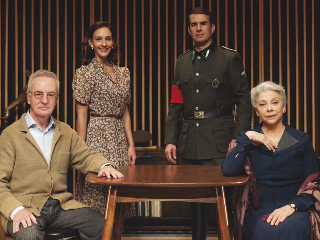 Carlos Hipólito y Kiti Mánver llegan a Sanse con 'Música para Hitler'