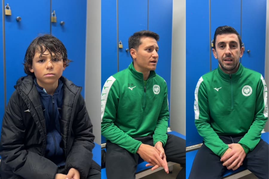 Jugadores del Alcobendas CF del Benjamín A y Senior A durante entrevistas sobre el ascenso a Autonómica.