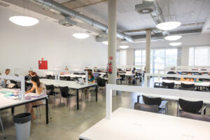 La biblioteca Lope de Vega amplía su horario a partir de este sábado durante el periodo de exámenes