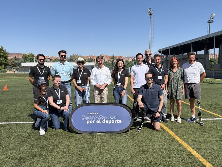 Jesús Moreno visita la Jornada de Deporte Inclusivo Conectados por el Deporte en Tres Cantos