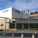 Tres Cantos iluminará mañana su Ayuntamiento por el Día Mundial de la Enfermedad de Behçet