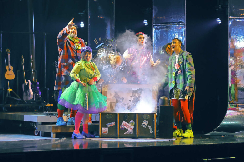 El show de los hermanos Aragón en el Teatro Adolfo Marsillach