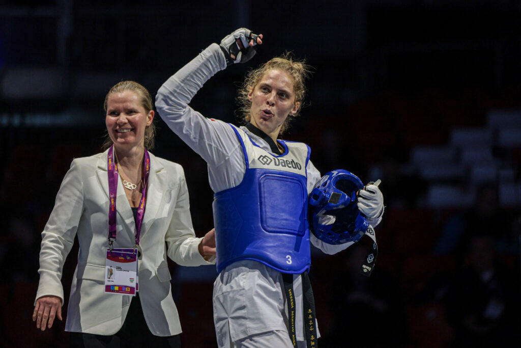Viviana Marton gana la medalla de oro en el Campeonato de Europa de taekwondo