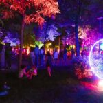 Las Noches en La Rosaleda iluminan Tres Cantos con música en directo y más de 2.000 velas este fin de semana