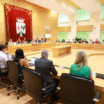 El pleno de Alcobendas aprueba incorporar la opción de compra y la prioridad nacional a los alquileres de titularidad municipal