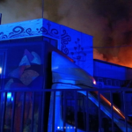 Un incendio arrasa por completo una fábrica de maíz en Alcobendas