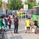 Los 93 evacuados de Navalagamella regresan a sus hogares tras cuatro días acogidos en Alcobendas