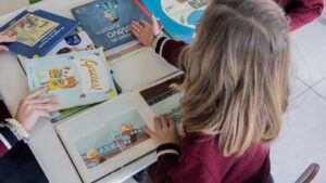 Lecturas refrescantes en las bibliotecas municipales de Tres Cantos durante el verano.
