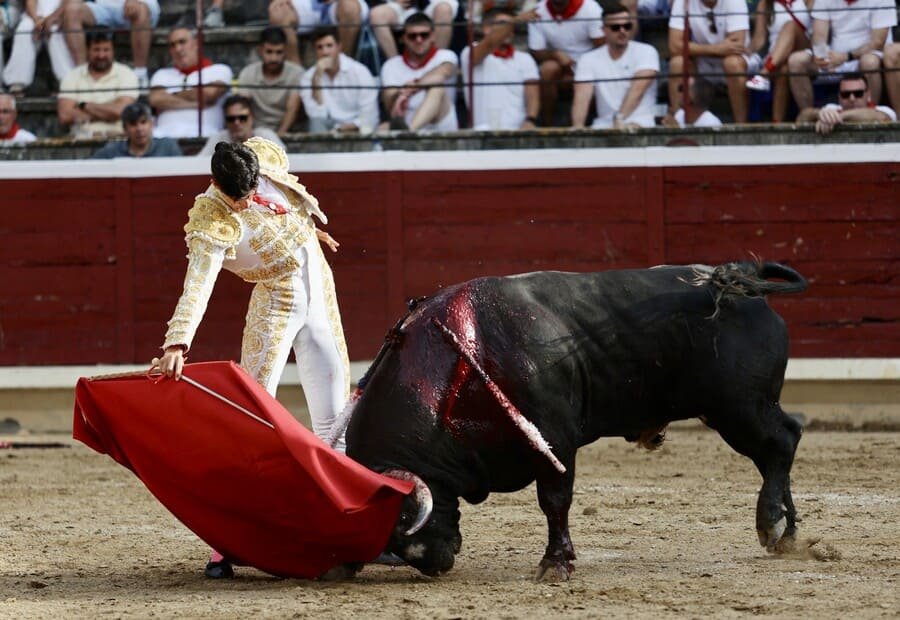 Diego García durante su actuación taurina en Calamocha y Tafalla el 15 de agosto de 2026