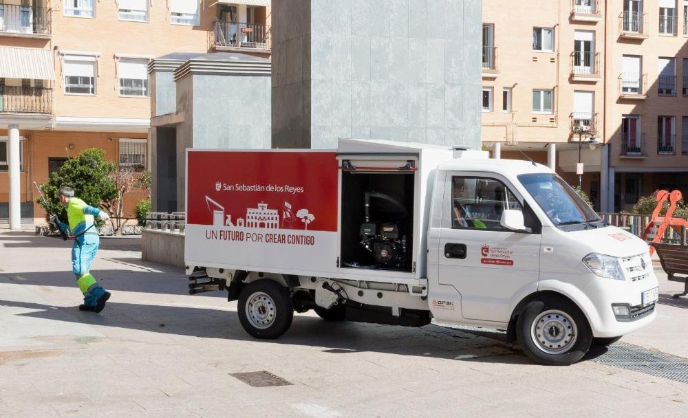 El Ayuntamiento de Sanse duplicará el número de operarios del servicio de limpieza viaria y recogida de residuos durante las Fiestas
