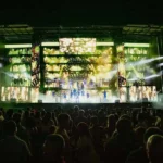 La orquesta París de Noia actúa en el tercer día de las fiestas de Sanse 2026