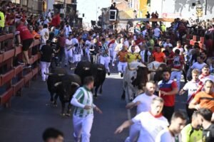 El sexto encierro destaca por su rapidez y limpieza