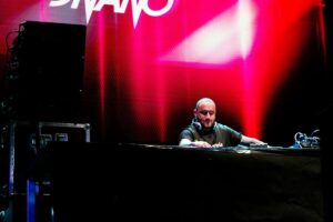 DJ Nano actuará en las Fiestas de San Sebastián de los Reyes 2026 en el campo de fútbol de la calle Teide.