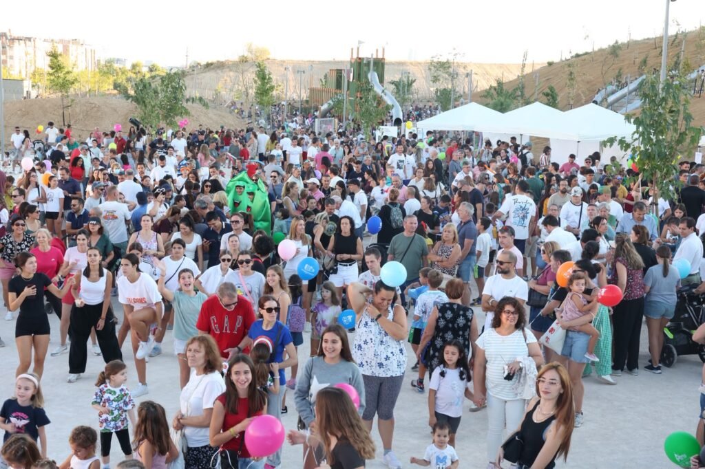 Ocho mil vecinos disfrutaron de la fiesta de inauguración del Parque Forestal Princesa Leonor