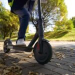 La Policía Local de San Sebastián de los Reyes ha tramitado en los últimos meses un total de 77 denuncias por el uso indebido del patinete eléctrico