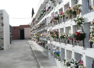 El cementerio municipal de San Sebastián de los Reyes amplia su horario y habilita un autobús circular con motivo del Día de Todos los Santos
