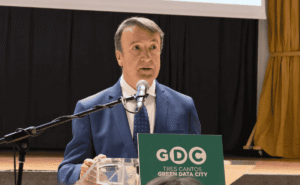Jesús Moreno presenta Green Data City para defender la inversión de Merlin Properties y Quetta Data Centers en Tres Cantos.