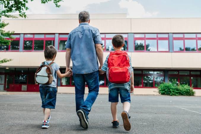 El Ayuntamiento de Alcobendas ofrece un programa dirigido a padres y madres para fortalecer el cuidado y la autorregulación emocional