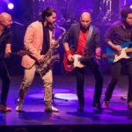 El Teatro Adolfo Marsillach acoge un tributo a la banda Dire Straits